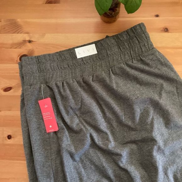 LIVI Grey 2-Layer Knit Short With Wicking 6X 38/40 New With Tags! - Picture 9 of 10